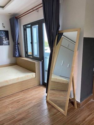 gương toàn thân- trang trí gương trong phòng ngủ tiện ích và sang trọng